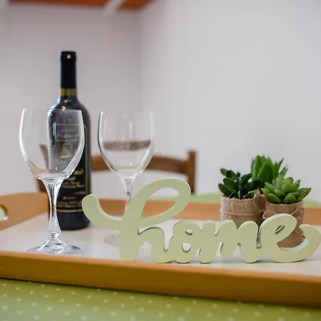 Marisol Barbat Apartment